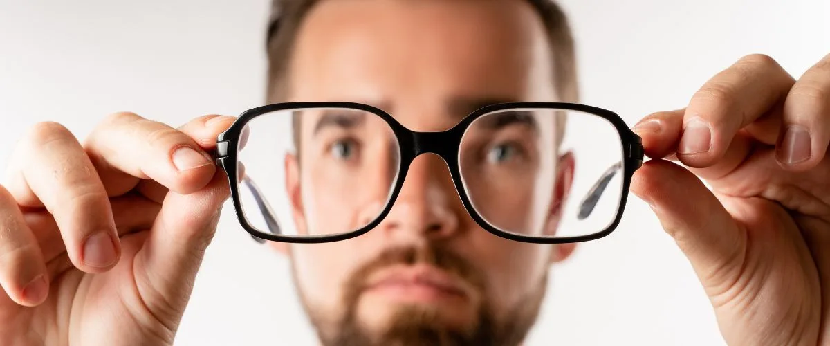 Astigmatism Miopic: O Vedere Clară Asupra Unei Probleme Comune
